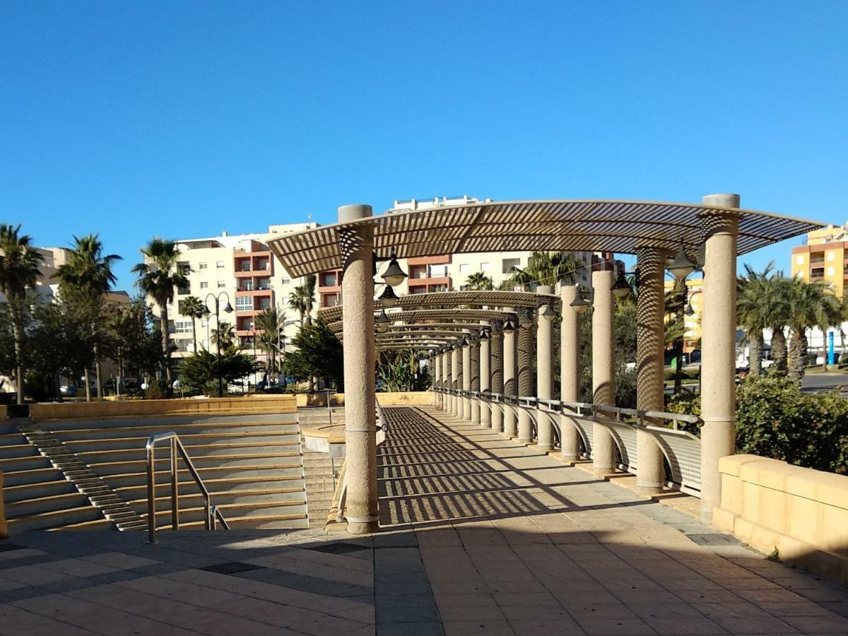 Appartamento Apartamento En Puerto De Roquetas De Mar Esterno foto